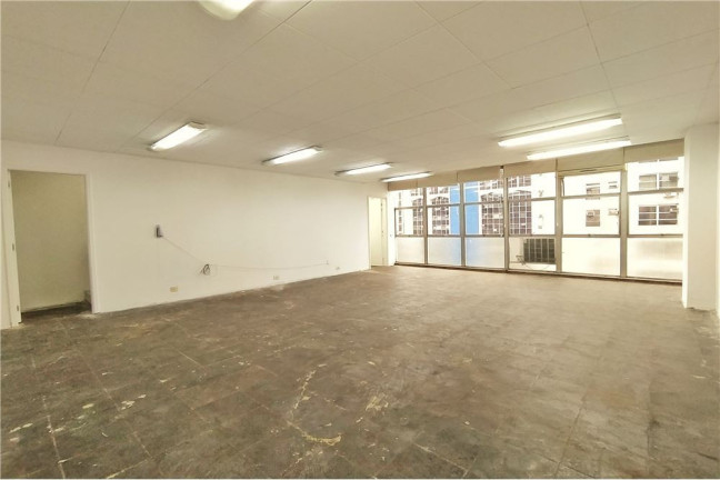 Sala Comercial à Venda, 60 m² em Jardim Paulista - São Paulo