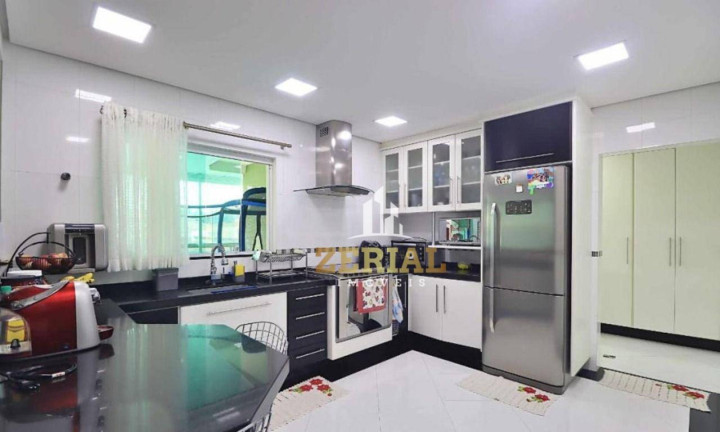 Imagem Sobrado com 3 Quartos à Venda, 438 m² em Jardim - Santo André