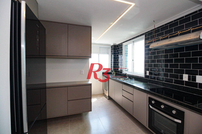 Imagem Apartamento com 3 Quartos à Venda, 150 m² em Marapé - Santos
