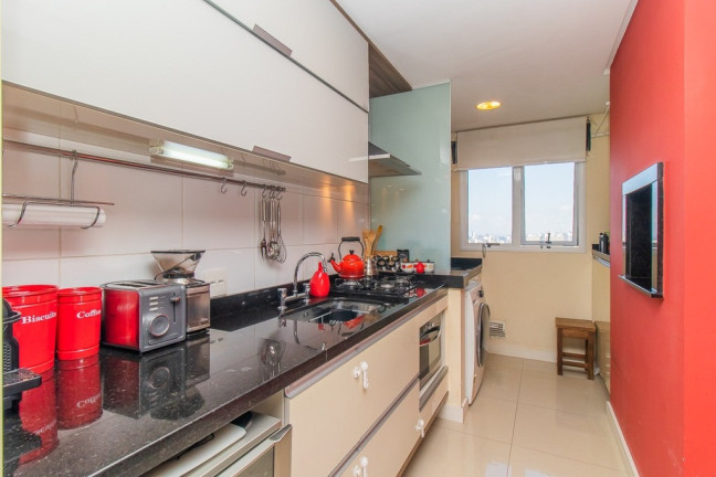 Imagem Imóvel com 3 Quartos à Venda,  em Petrópolis - Porto Alegre