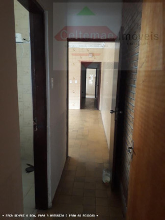 Imagem Casa com 3 Quartos à Venda, 116 m² em Centro - Taubaté Imagem Casa com 3 Quartos à Venda, 116 m² em Centro - Taubaté