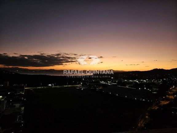 Imagem Apartamento com 2 Quartos à Venda, 75 m² em Monte Verde - Florianópolis