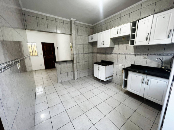 Imagem Casa com 1 Quarto à Venda, 45 m² em Maracanã - Praia Grande Imagem Casa com 1 Quarto à Venda, 45 m² em Maracanã - Praia Grande