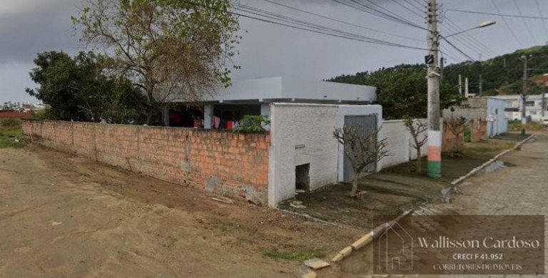 Casa com 3 Quartos à Venda, 460 m² em Cedro - Camboriú