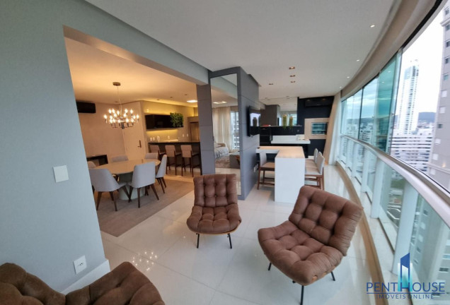 Apartamento com 3 Quartos à Venda, 152 m² em Centro - Balneário Camboriú