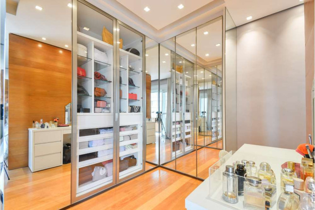 Imagem Apartamento com 3 Quartos à Venda, 221 m² em Consolação - São Paulo Imagem Apartamento com 3 Quartos à Venda, 221 m² em Consolação - São Paulo