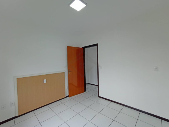Imagem Casa com 3 Quartos à Venda, 375 m²