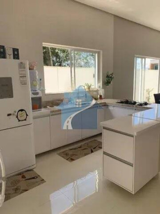 Imagem Casa com 3 Quartos à Venda, 242 m² em Ponta Negra - Manaus Imagem Casa com 3 Quartos à Venda, 242 m² em Ponta Negra - Manaus