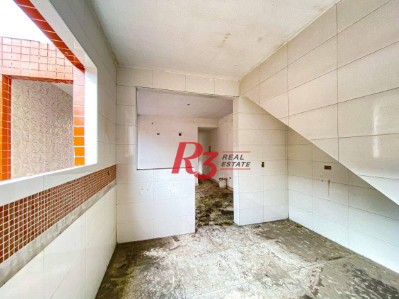Imagem Casa com 2 Quartos à Venda, 60 m² em Chico De Paula - Santos