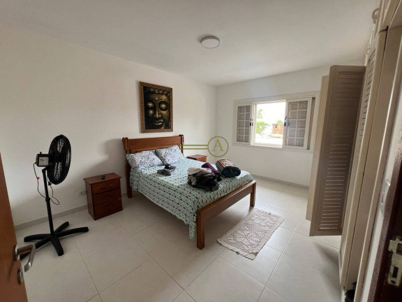 Imagem Sobrado com 4 Quartos à Venda, 251 m² em Parque Balneário Oásis - Peruíbe Imagem Sobrado com 4 Quartos à Venda, 251 m² em Parque Balneário Oásis - Peruíbe