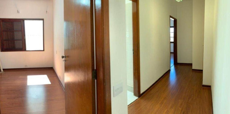 Imagem Casa com 3 Quartos à Venda, 299 m² em Vila Monumento - São Paulo Imagem Casa com 3 Quartos à Venda, 299 m² em Vila Monumento - São Paulo