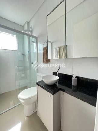Imagem Apartamento com 3 Quartos à Venda, 80 m² em Bombas - Bombinhas