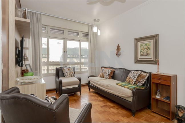 Imagem Apartamento com 3 Quartos à Venda, 95 m² em Centro Histórico - Porto Alegre Imagem Apartamento com 3 Quartos à Venda, 95 m² em Centro Histórico - Porto Alegre