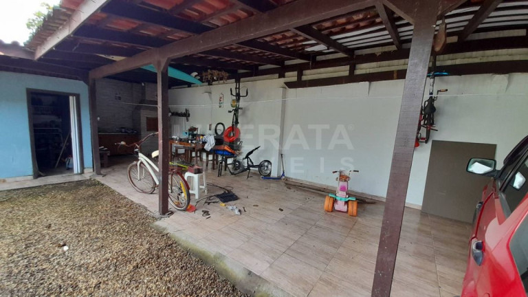Imagem Casa com 6 Quartos à Venda, 340 m² em Meia Praia - Navegantes Imagem Casa com 6 Quartos à Venda, 340 m² em Meia Praia - Navegantes