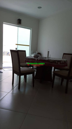 Imagem Sobrado com 3 Quartos à Venda, 150 m² em Centro - Caraguatatuba Imagem Sobrado com 3 Quartos à Venda, 150 m² em Centro - Caraguatatuba