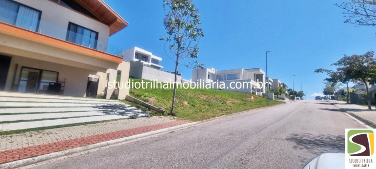 Imagem Terreno à Venda, 450 m² em Condomínio Residencial Jaguary - São José Dos Campos Imagem Terreno à Venda, 450 m² em Condomínio Residencial Jaguary - São José Dos Campos