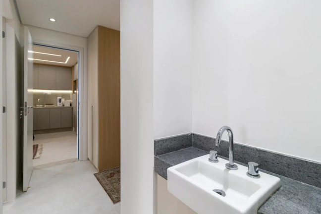 Imagem Apartamento com 2 Quartos à Venda, 53 m² em Moema - São Paulo