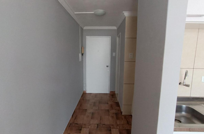 Imagem Kitnet com 1 Quarto para Alugar, 27 m² em Centro - Curitiba