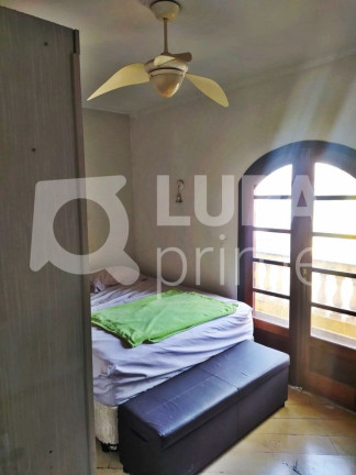 Imagem Casa com 4 Quartos à Venda, 210 m² em água Fria - São Paulo Imagem Casa com 4 Quartos à Venda, 210 m² em água Fria - São Paulo