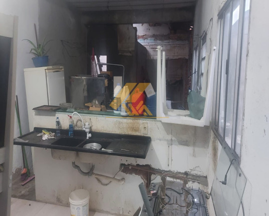 Imagem Casa com 2 Quartos à Venda, 90 m² em Vila Mogilar - Mogi Das Cruzes