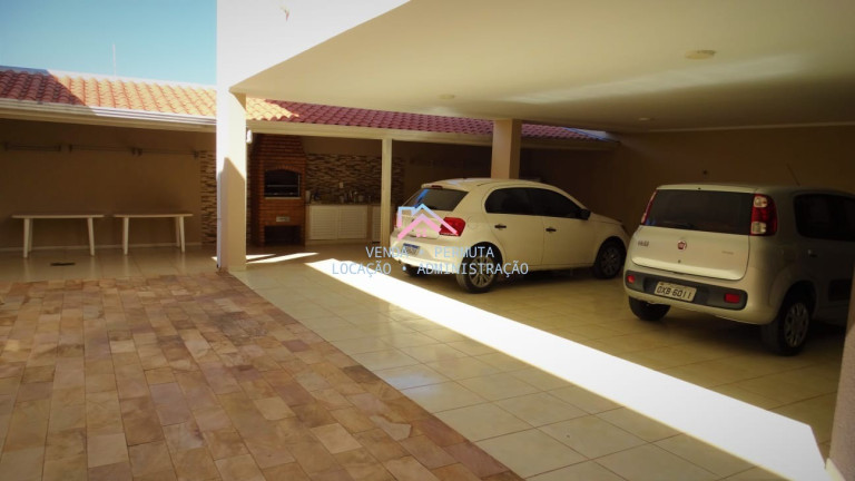 Imagem Casa com 4 Quartos à Venda, 400 m² em Vila Viotto - Jundiaí