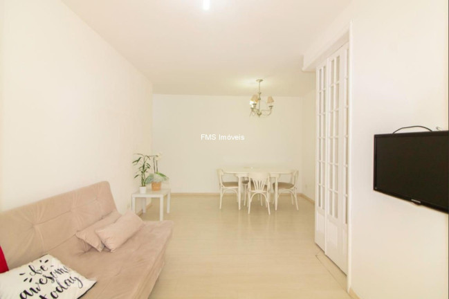 Imagem Imóvel com 3 Quartos à Venda, 73 m² em Vila Olímpia - São Paulo Imagem Imóvel com 3 Quartos à Venda, 73 m² em Vila Olímpia - São Paulo