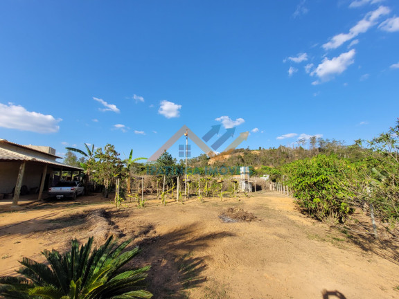 Imagem Imóvel com 2 Quartos à Venda, 2.000 m² em Zona Rural - Marliéria