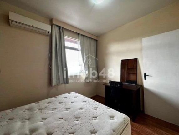 Imagem Apartamento com 2 Quartos à Venda, 50 m² em Capoeiras - Florianópolis