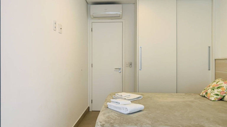 Imagem Apartamento com 2 Quartos para Temporada, 87 m² em Riviera De São Lourenço - Bertioga Imagem Apartamento com 2 Quartos para Temporada, 87 m² em Riviera De São Lourenço - Bertioga
