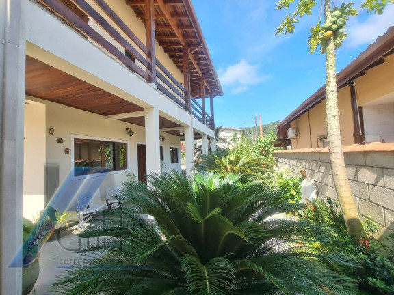 Imagem Casa com 3 Quartos à Venda, 250 m² em Horto Florestal - Ubatuba Imagem Casa com 3 Quartos à Venda, 250 m² em Horto Florestal - Ubatuba