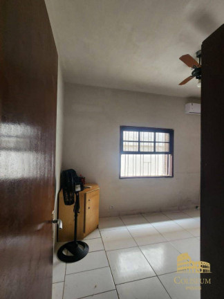 Imagem Casa com 3 Quartos à Venda, 160 m² em Solemar - Praia Grande Imagem Casa com 3 Quartos à Venda, 160 m² em Solemar - Praia Grande
