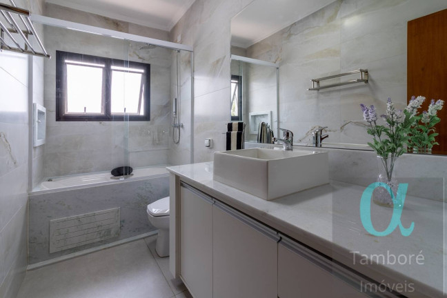 Imagem Casa com 5 Quartos à Venda, 600 m² em Alphaville - Santana De Parnaíba Imagem Casa com 5 Quartos à Venda, 600 m² em Alphaville - Santana De Parnaíba
