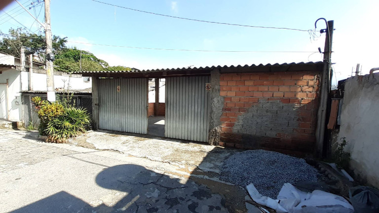 Imagem Casa com 9 Quartos à Venda, 280 m² em Vila São Jorge - Carapicuíba Imagem Casa com 9 Quartos à Venda, 280 m² em Vila São Jorge - Carapicuíba