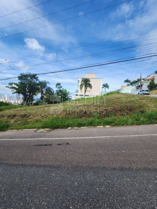 Imagem Terreno à Venda, 320 m² em Nações - Balneário Camboriú Imagem Terreno à Venda, 320 m² em Nações - Balneário Camboriú