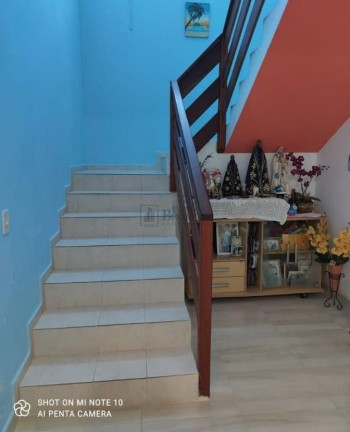 Imagem Casa com 5 Quartos à Venda, 295 m² em Nova Esperança - Balneário Camboriú