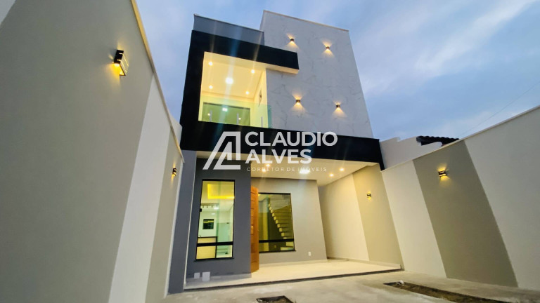 Casa com 4 Quartos à Venda, 150 m² em João Paulo - Feira De Santana
