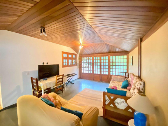 Imagem Casa com 4 Quartos à Venda, 160 m² em Quebra Frascos - Teresópolis Imagem Casa com 4 Quartos à Venda, 160 m² em Quebra Frascos - Teresópolis