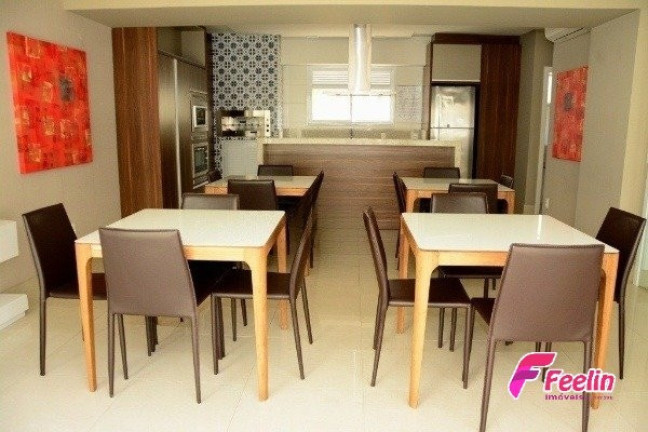 Imagem Apartamento com 2 Quartos à Venda, 62 m² em Centro - Florianópolis Imagem Apartamento com 2 Quartos à Venda, 62 m² em Centro - Florianópolis