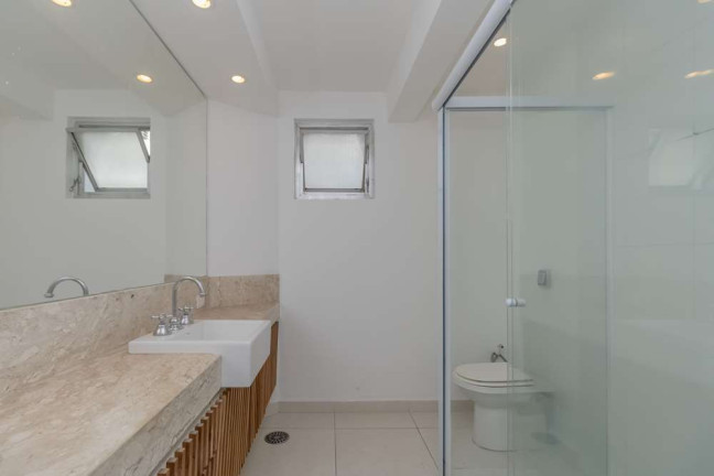 Imagem Apartamento com 3 Quartos à Venda, 206 m² em Higienópolis - São Paulo Imagem Apartamento com 3 Quartos à Venda, 206 m² em Higienópolis - São Paulo