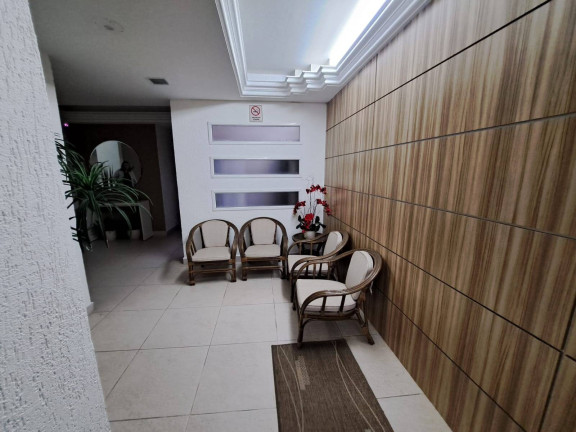 Imagem Apartamento com 3 Quartos à Venda, 170 m² em Caioba - Matinhos