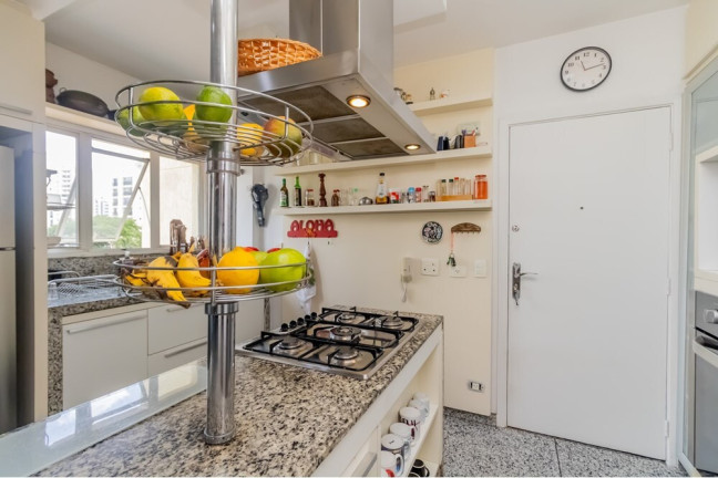 Imagem Imóvel com 3 Quartos à Venda, 115 m² em Moema - São Paulo