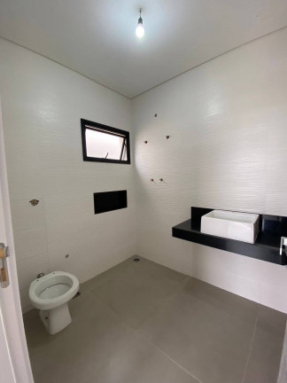 Imagem Casa com 3 Quartos à Venda, 329 m² em Residencial Ouroville - Taubaté Imagem Casa com 3 Quartos à Venda, 329 m² em Residencial Ouroville - Taubaté