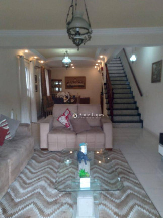 Imagem Casa com 5 Quartos à Venda, 274 m² em Embaré - Santos Imagem Casa com 5 Quartos à Venda, 274 m² em Embaré - Santos