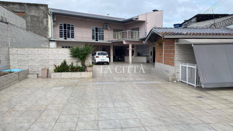 Imagem Casa com 4 Quartos à Venda, 268 m² em Barra Do Rio - Itajaí
