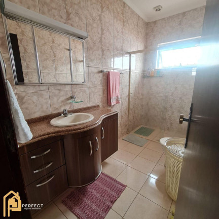 Imagem Casa à Venda,  em Casa Jardim Maria Augusta - Taubaté