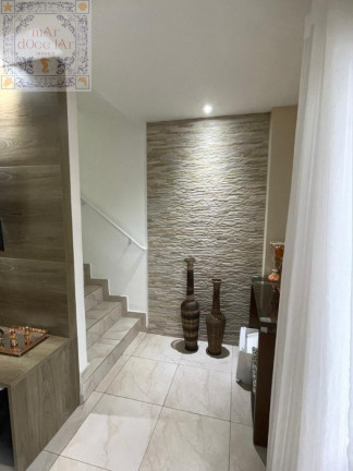 Imagem Casa com 2 Quartos à Venda, 107 m² em Marapé - Santos