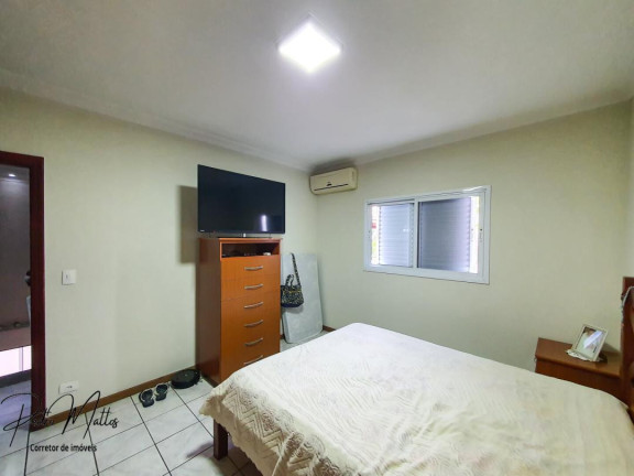 Imagem Casa com 3 Quartos à Venda, 250 m² em Vila Rezende - Piracicaba Imagem Casa com 3 Quartos à Venda, 250 m² em Vila Rezende - Piracicaba