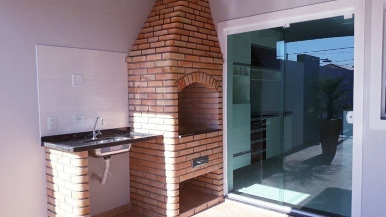 Imagem Casa com 2 Quartos à Venda, 180 m² em Jardim Ribamar - Peruíbe Imagem Casa com 2 Quartos à Venda, 180 m² em Jardim Ribamar - Peruíbe