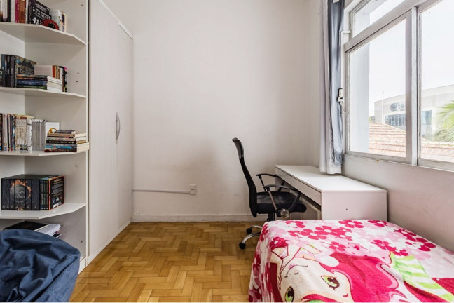 Imagem Imóvel com 3 Quartos à Venda, em Higienópolis - Porto Alegre Imagem Imóvel com 3 Quartos à Venda, em Higienópolis - Porto Alegre