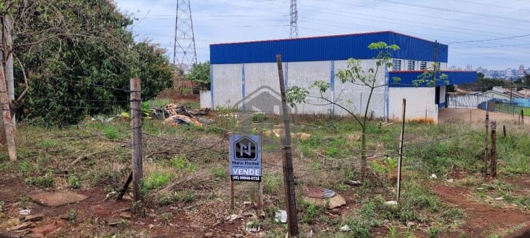Terreno à Venda, 400 m² em Country - Cascavel